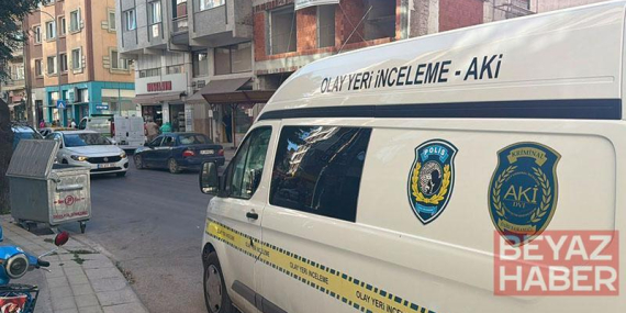 Evde kardeşleri tarafından ölü bulundu