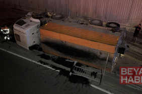 Avcılar’da asfalt kamyonu virajı alamayarak alt geçit yoluna düştü: 1 yaralı