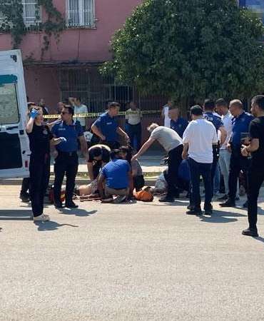 Duruşma öncesi karşılaşan aileler arasında silahlı kavga: 1 ölü, 7 yaralı