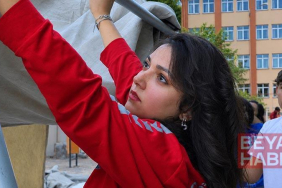 Depremde 2 arkadaşını kaybeden Zeynep, gönüllü arama kurtarma personeli oldu