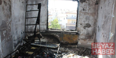 2 yaşındaki çocuk çakmakla oynarken evi yaktı