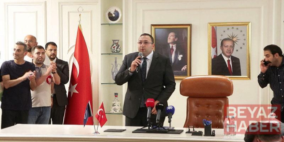Üsküdar Belediye Başkan Vekili Dündar Ziya Gültekin görevine başladı