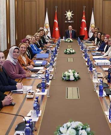 Cumhurbaşkanı Erdoğan, kadın belediye başkanlarını kabul etti