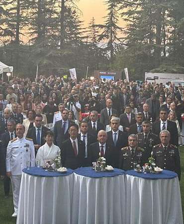 Bakan Güler, Japonya Öz Savunma Kuvvetlerinin kuruluşunun 72’nci yıl dönümü resepsiyonuna katıldı