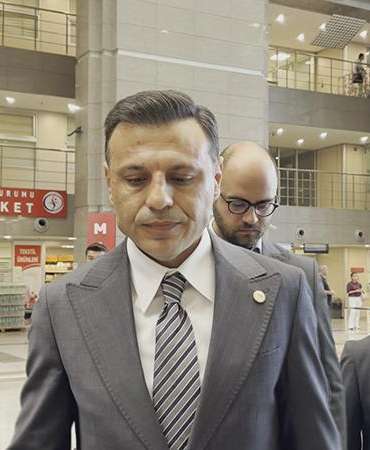 Özgür Çelik ifade vermek üzere İstanbul Adalet Sarayı’na geldi
