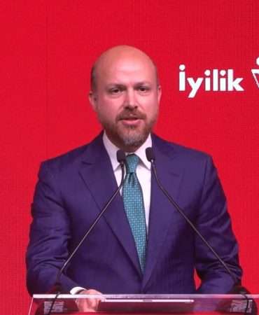 Bilal Erdoğan: Türkiye, iyilik alanında da mirasımızdan getirdiğimiz güzellikleri dünyaya tanıtmada örnek olmalı