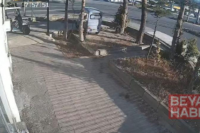 Karabük’te otomobilin çarptığı yaya ağır yaralandı; kaza anı kamerada