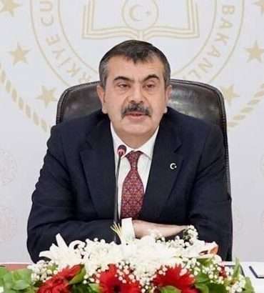Bakan Tekin: Öğretmenlerimizin yer değiştirme tercihleri 23-24 Eylül