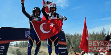 Ali Türkkan, Dünya Gençler Ralli Şampiyonası’nı kazanan ilk Türk pilot oldu