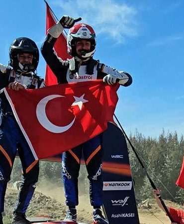 Ali Türkkan, Dünya Gençler Ralli Şampiyonası’nı kazanan ilk Türk pilot oldu