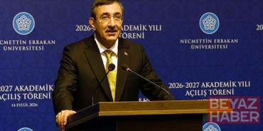 Cevdet Yılmaz: Sosyal medya aslında bizleri yalnızlaştıran, toplumdan koparan bir medya