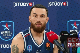 Mike James: Anadolu Efes
