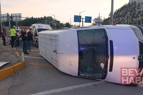 Minibüsler çarpıştı, 10 tarım işçisi yaralandı