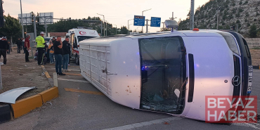 Minibüsler çarpıştı, 10 tarım işçisi yaralandı