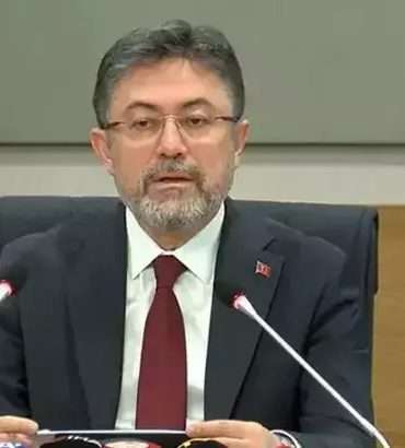 Bakan Yumaklı: Türk Gıda Kodeksi İçme Sütleri Tebliği’nde önemli değişiklikler yaptık
