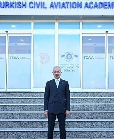 Bakan Uraloğlu: 2030 yılı hedefimiz karbondioksit emisyonunu yüzde 5 oranında azaltmaktır