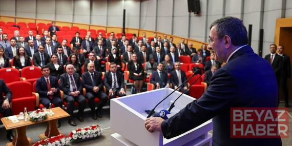 Cumhurbaşkanı Yardımcısı Yılmaz, kaymakam adaylarıyla bir araya geldi
