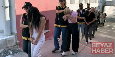 Fuhuş operasyonu düzenlenen masaj salonu ve güzellik merkezleri müşterilerine katalog göndermiş