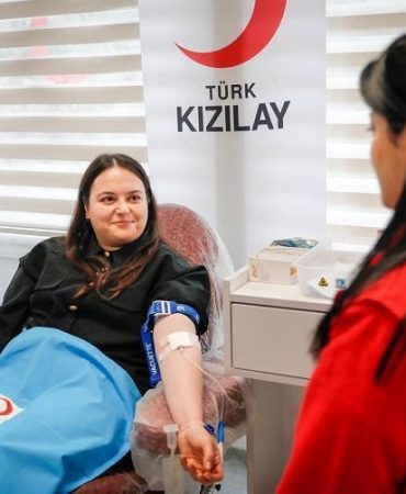 Kızılay’ın aktif kök hücre bağışçı adayı 1,2 milyonu aştı