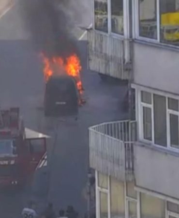 Mecidiyeköy’de araç yangını