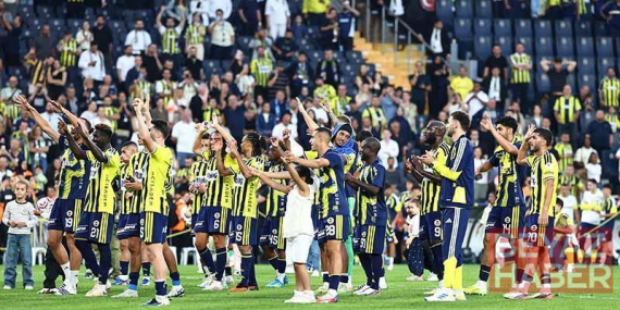 Eyüpspor’u farklı geçen Fenerbahçe milli araya moralli girdi