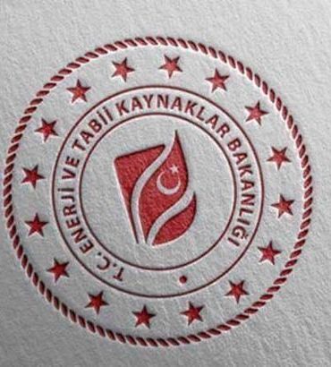 10 yılda güneş ve rüzgardan 442,2 teravatsaat elektrik üretildi