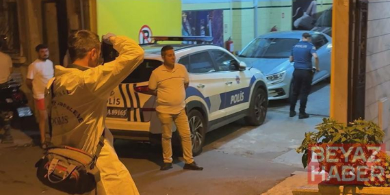 Şişli’de odadaki silah sesini duyan anne, oğlunu başından vurulmuş halde buld