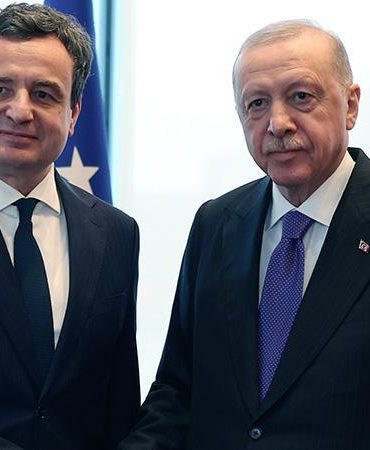 Cumhurbaşkanı Erdoğan, Kosova Başbakanı Kurti ile görüştü
