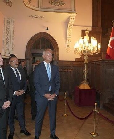 Bakan Ersoy, Kuzey Makedonyalı mevkidaşı ile bir araya geldi