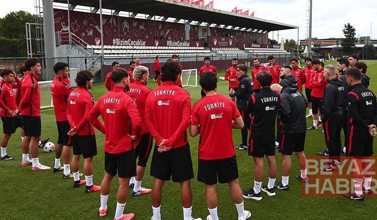 A Milli Futbol Takımı, Fransa maçının hazırlıklarına devam etti