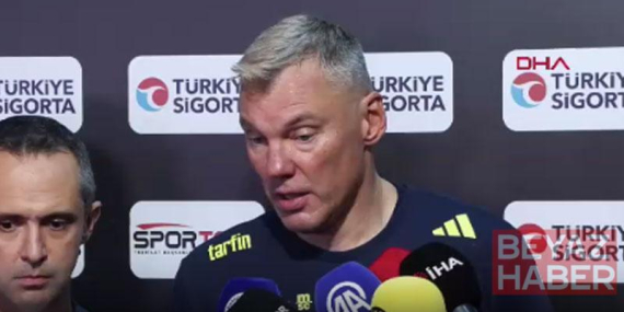 Sarunas Jasikevicius: İkinci yarıda zorlansak da kupayı kazanmayı başardık