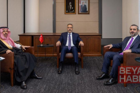 Bakan Fidan, Türkiye-Suriye-Suudi Arabistan Üçlü Dışişleri Bakanları toplantısına ev sahipliği yaptı