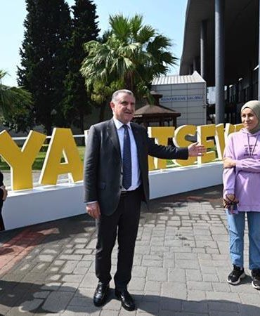 Bakan Bak: Seyahatsever projemize inanılmaz ilgi var