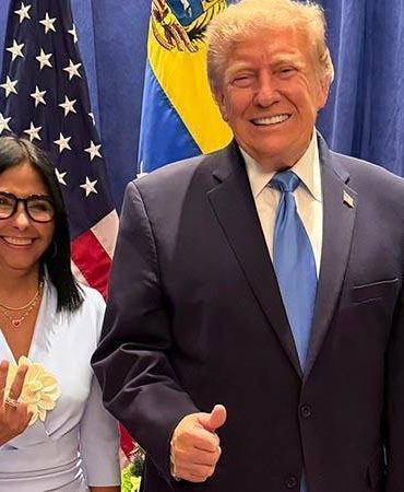 ABD Başkanı Trump ile Venezuela Geçici Devlet Başkanı Rodríguez bir araya geldi