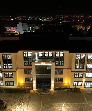 Yük asansöründe öğrencinin yaralandığı kazaya ilişkin inceleme