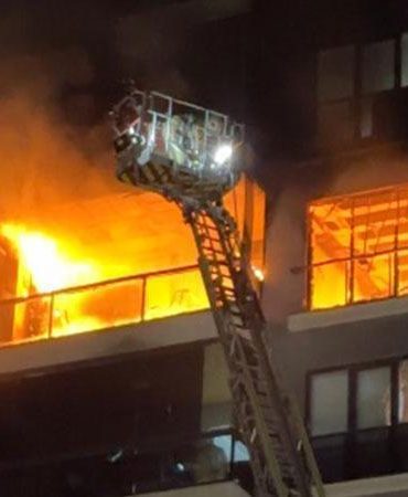 Bursa’da apartman dairesinde çıkan yangın söndürüldü: 19 kişi hastaneye kaldırıldı