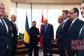 Cumhurbaşkanı Erdoğan, Ukrayna Devlet Başkanı Zelenskiy ile görüştü