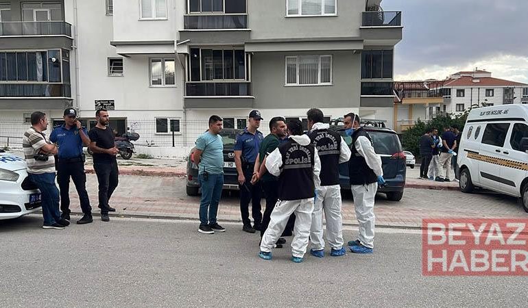 Boşanma aşamasındaki çift, evlerinde ‘siyanür var, girmeyin’ yazılı notla ölü bulundu