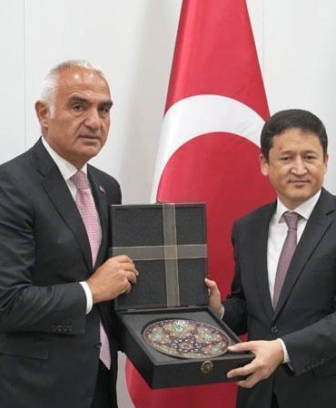 Kültür ve Turizm Bakanı Ersoy, Özbekistan