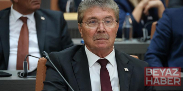 KKTC Başbakanı Üstel