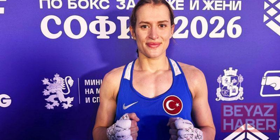 Milli boksör Esra Yıldız Kahraman, Avrupa 3’üncüsü oldu