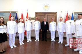 Bakan Güler, Deniz Kuvvetleri Komutanı Tatlıoğlu ile bir araya geldi
