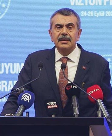 Bakan Tekin,