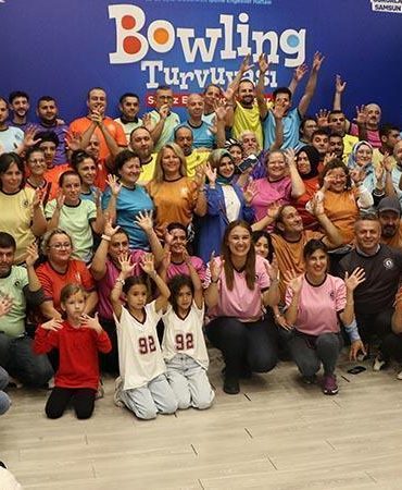 Samsun’da 119 işitme engelli bowling oynadı