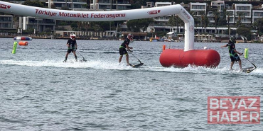 Bodrum’da su jeti ve motosurf yarışları nefes kesti