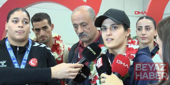 Avrupa şampiyonu milli boksörler yurda döndü