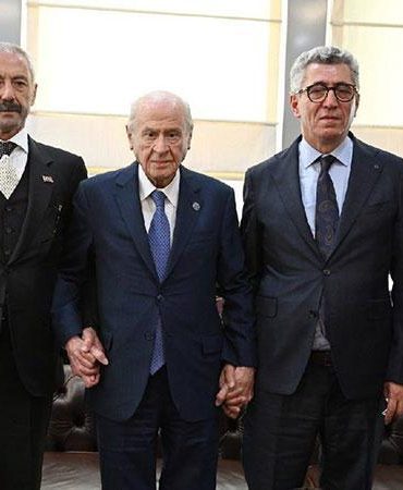 Bahçeli, Sarallar ve Şahinler aileleri ile buluştu