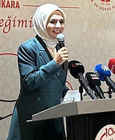 Bakan Göktaş: 222 bin gencimizi evlendirdik