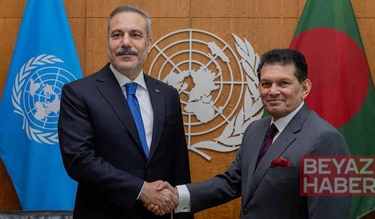 Bakan Fidan, BM 81’inci Genel Kurul Başkanı Rahman ile bir araya geldi