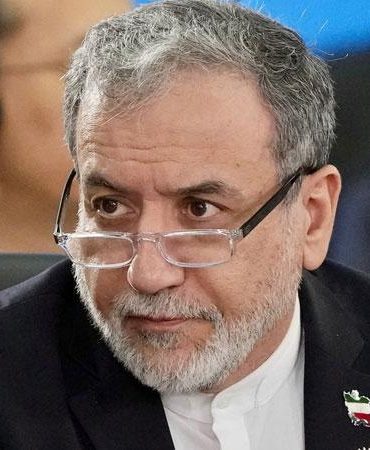 İran Dışişleri Bakanı Arakçi: Savaşa da diplomasiye de hazırız